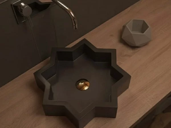 Suri